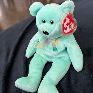 Ariel the Beanie Baby Bear